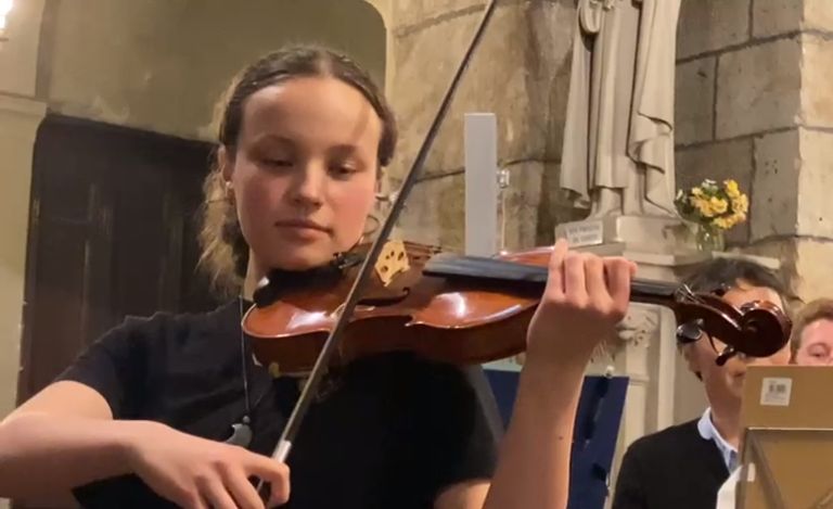 Maïa admise en violon au CRR de Dijon !
